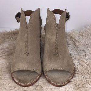 🆕FRYE Courtney sling back block heel boots